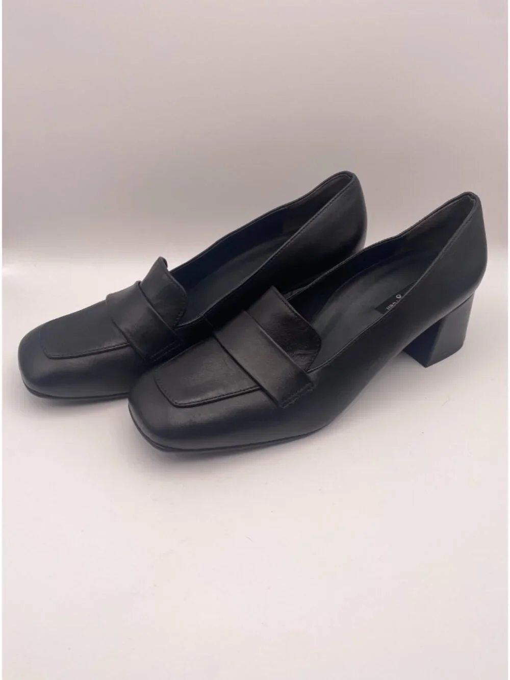 Paul Green Womens Winona Loafer Pump In Black Leather Sz 10.5